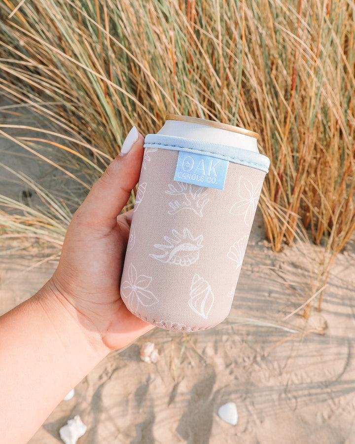 Beach Treasures Can Drink Sleeve