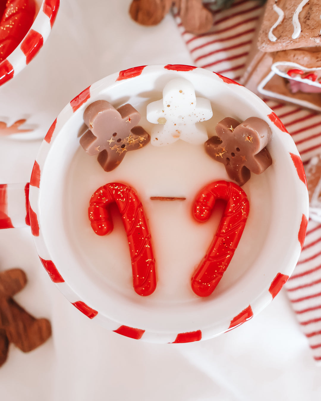 Gingerbread Man Coffee Mug Candle