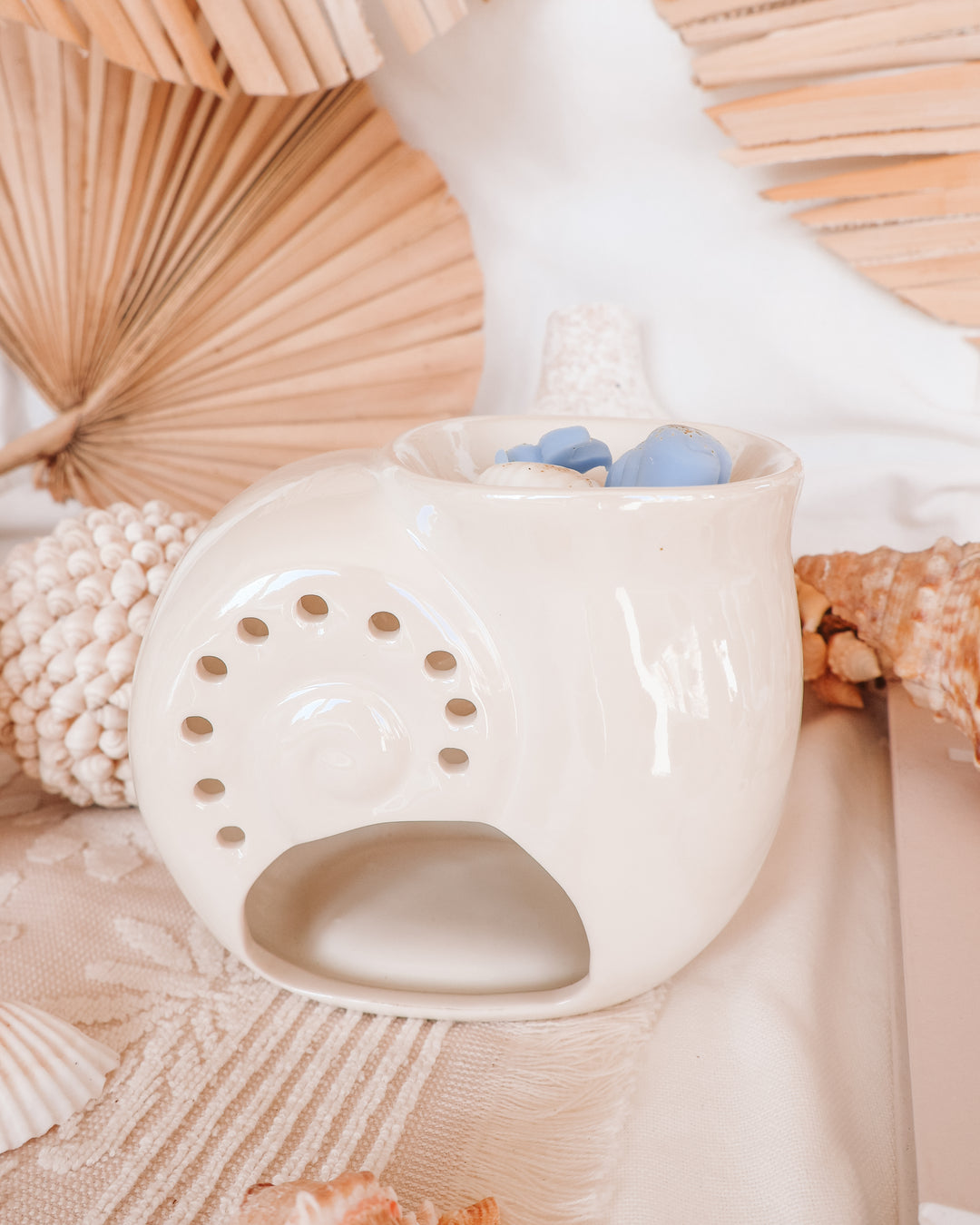 Pearlescent Spiral Shell Wax Melter