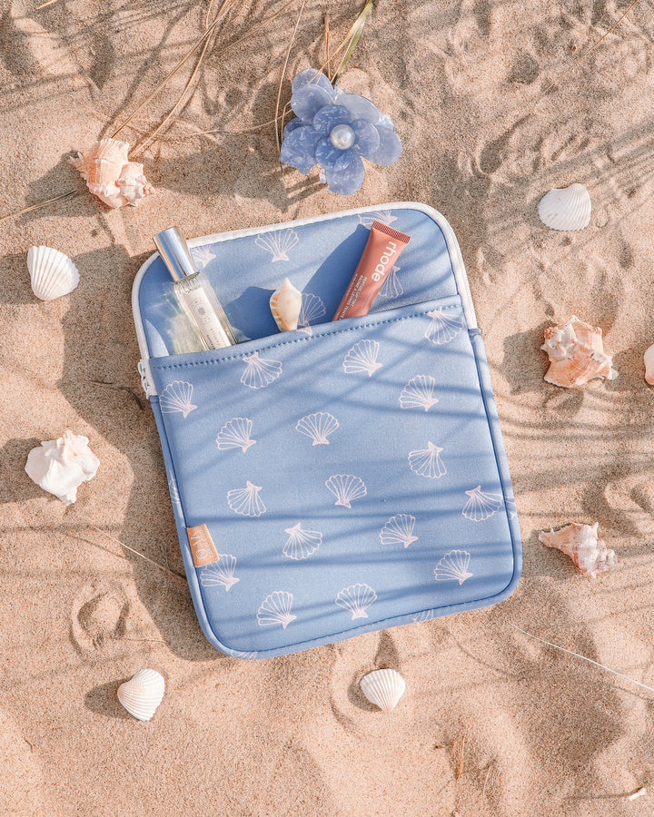Seashell Breeze iPad & Book Sleeve