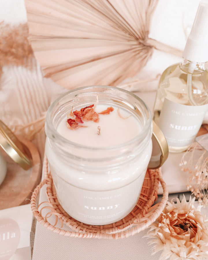 Sunny Candle