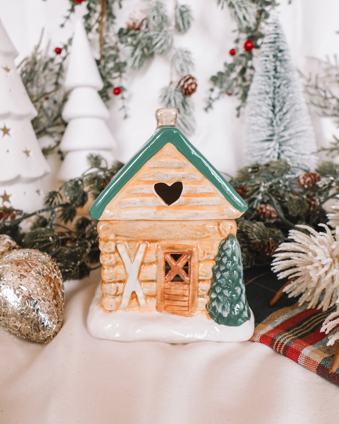 Winter Chalet Wax Melter